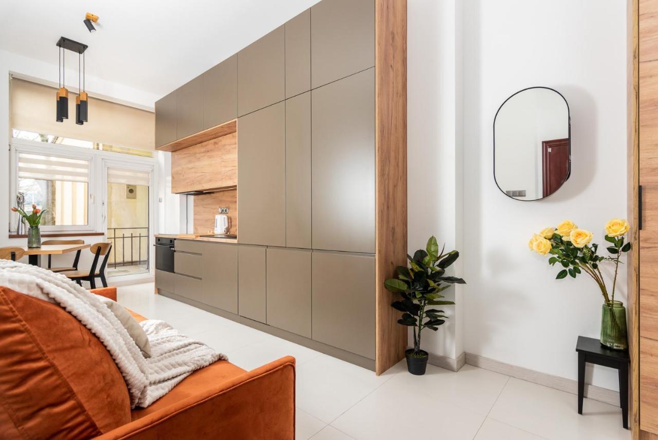 Premium Splendid Old Town Suites - By Upstairs クラクフ エクステリア 写真
