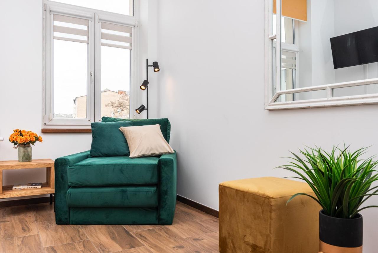 Premium Splendid Old Town Suites - By Upstairs クラクフ エクステリア 写真